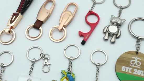China Factory Custom Logo Fashion Charm Various Shapes of Leather Metal Keychain