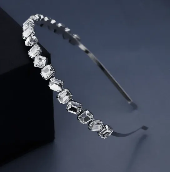 Fashion Rhinestone Headband Headpiece. Fashion Daily Rhinestone Headband Hair Accessories 