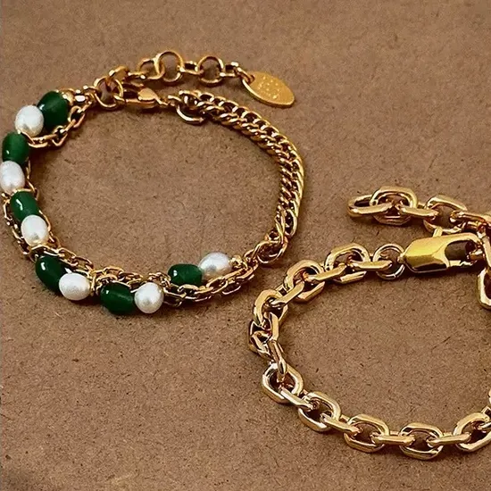 Elegant Pearl and Gemstone Beaded Bracelet with Gold Plating Bracelet 